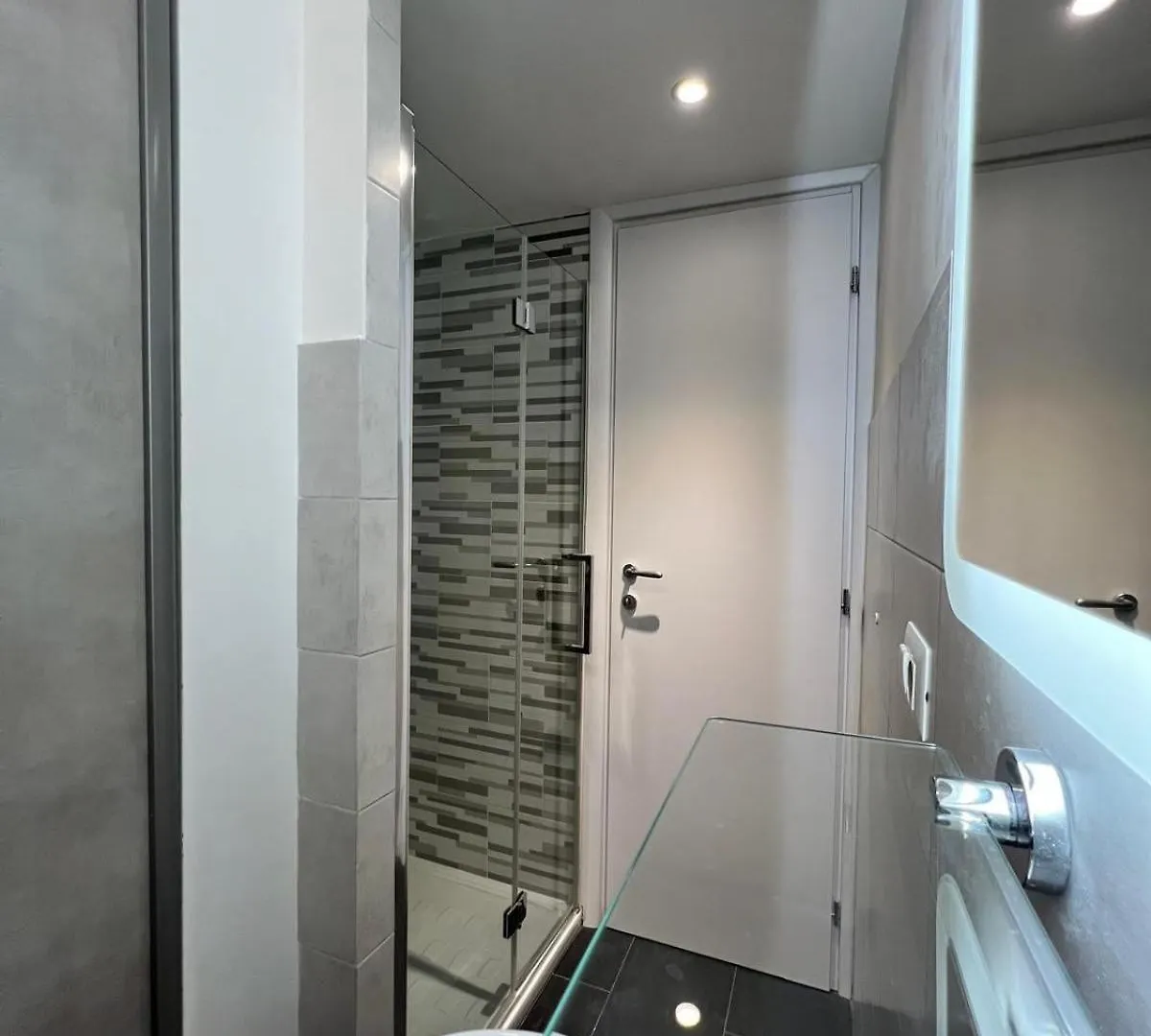 Zaffiro Esquilino Charming Apartment Rome 0*,  Italy